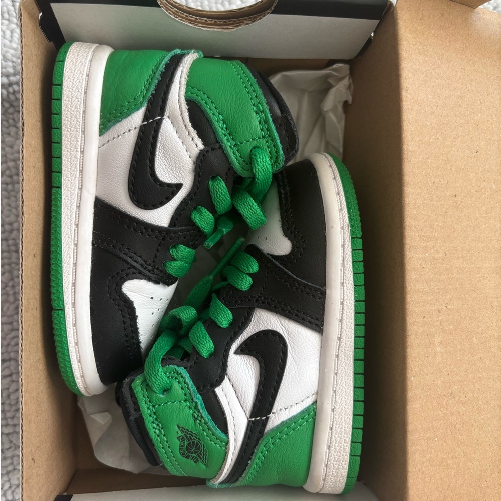 Air Jordan One Retro High OG (Lucky Greens)

Green Black and White high tops